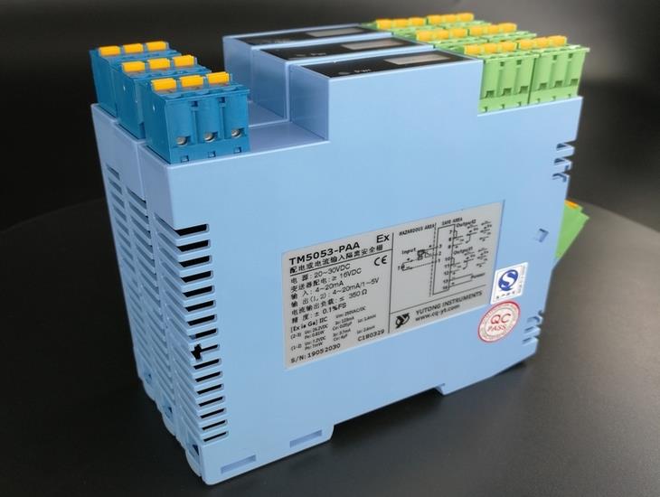 重庆宇通隔离安全栅TM5053-AAA3直流信号隔离器TM5053-3AA智能隔离配电器